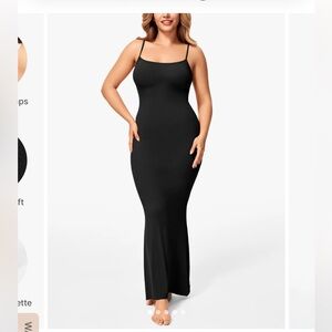 Black Spaghetti Strap Bodycon Maxi Dress